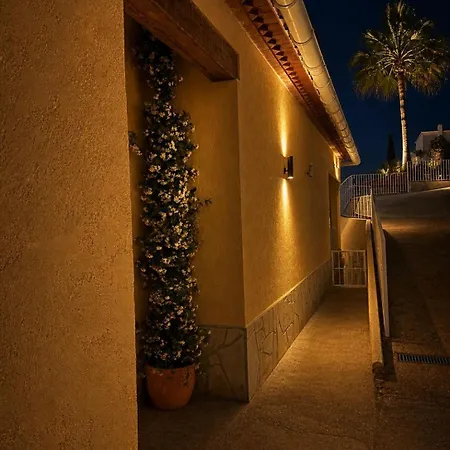 Casa Almalio Vila *